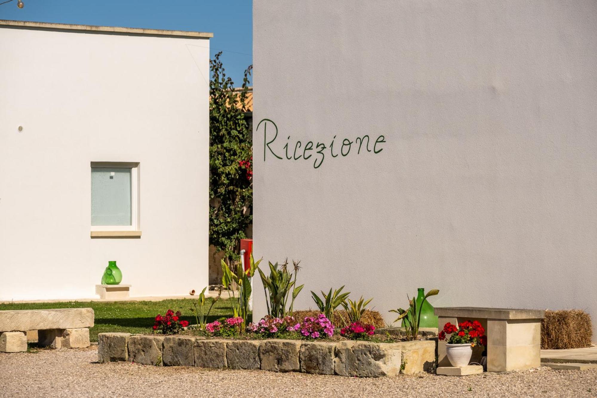 Masseria Rauccio Торре дель'Орсо Экстерьер фото